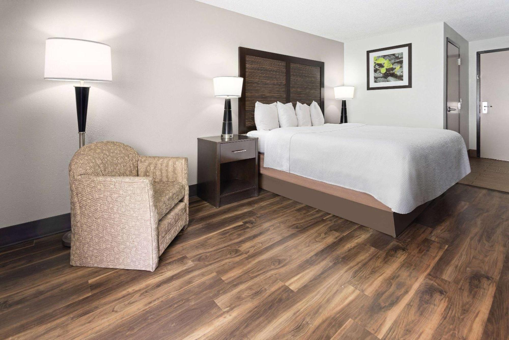 La Quinta Inn By Wyndham Buffalo Airport Вільямсвілл Екстер'єр фото