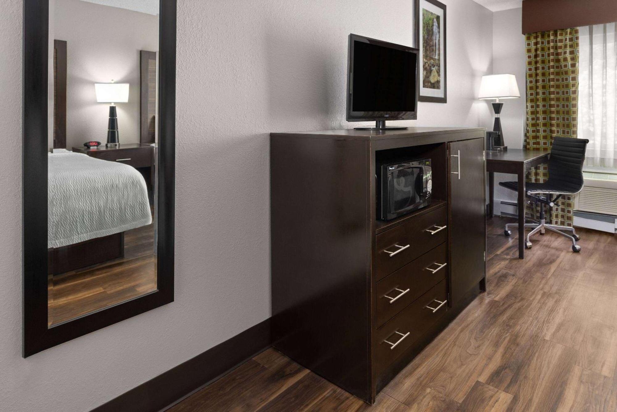 La Quinta Inn By Wyndham Buffalo Airport Вільямсвілл Екстер'єр фото