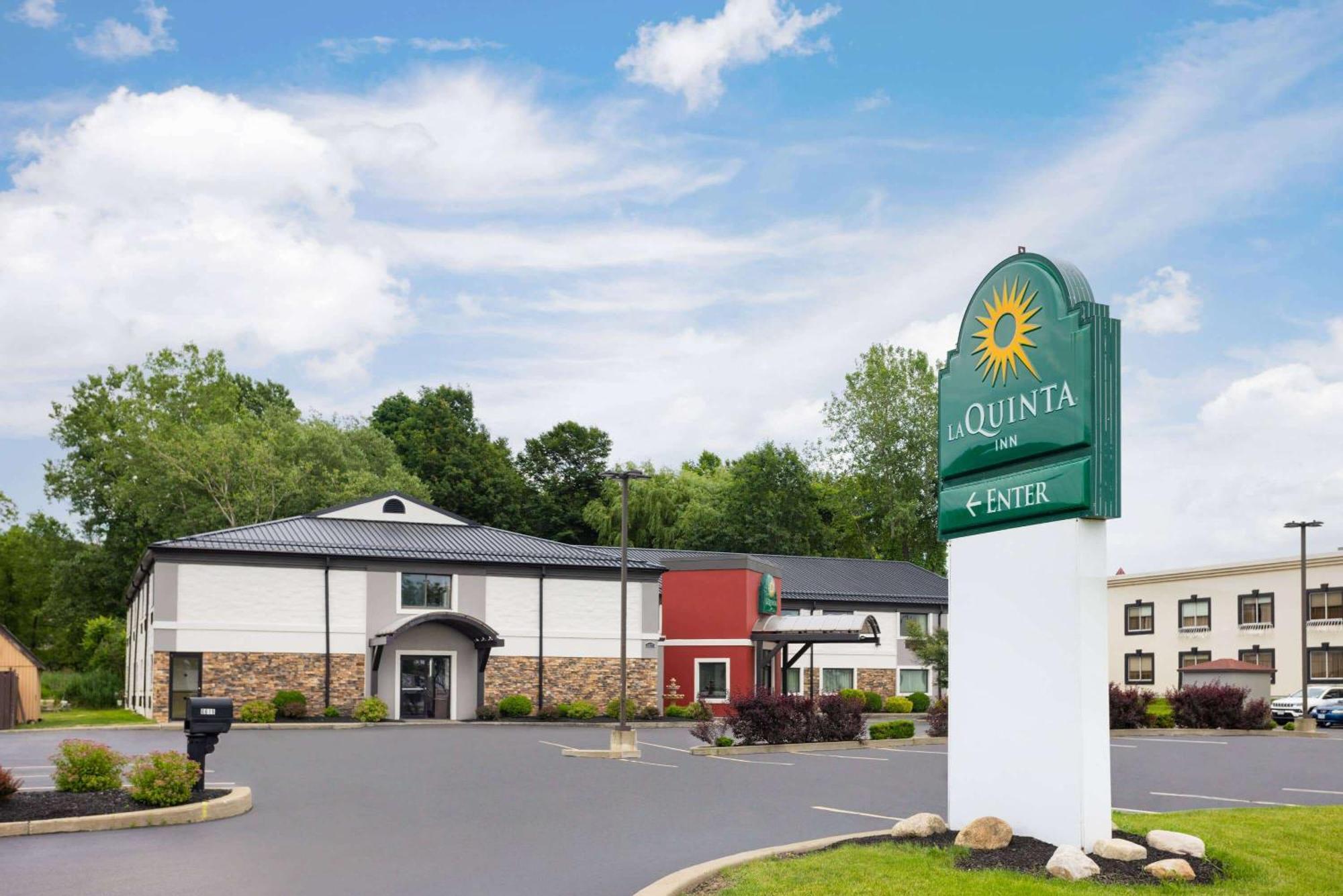 La Quinta Inn By Wyndham Buffalo Airport Вільямсвілл Екстер'єр фото